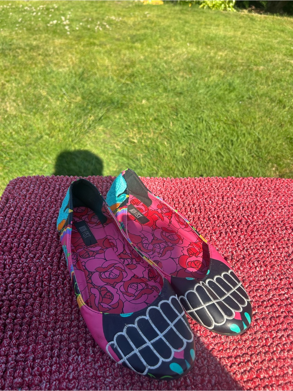 Iron Fist Women’s Colorful Floral Pink Ballet Flats Slip On Shoes Size 40/10US - Picture 11 of 13